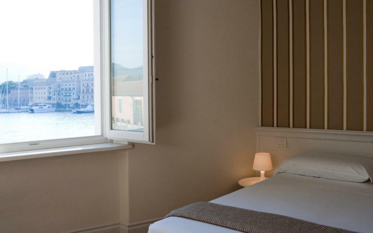 Porto Sole Rooms Portoferraio Exterior photo